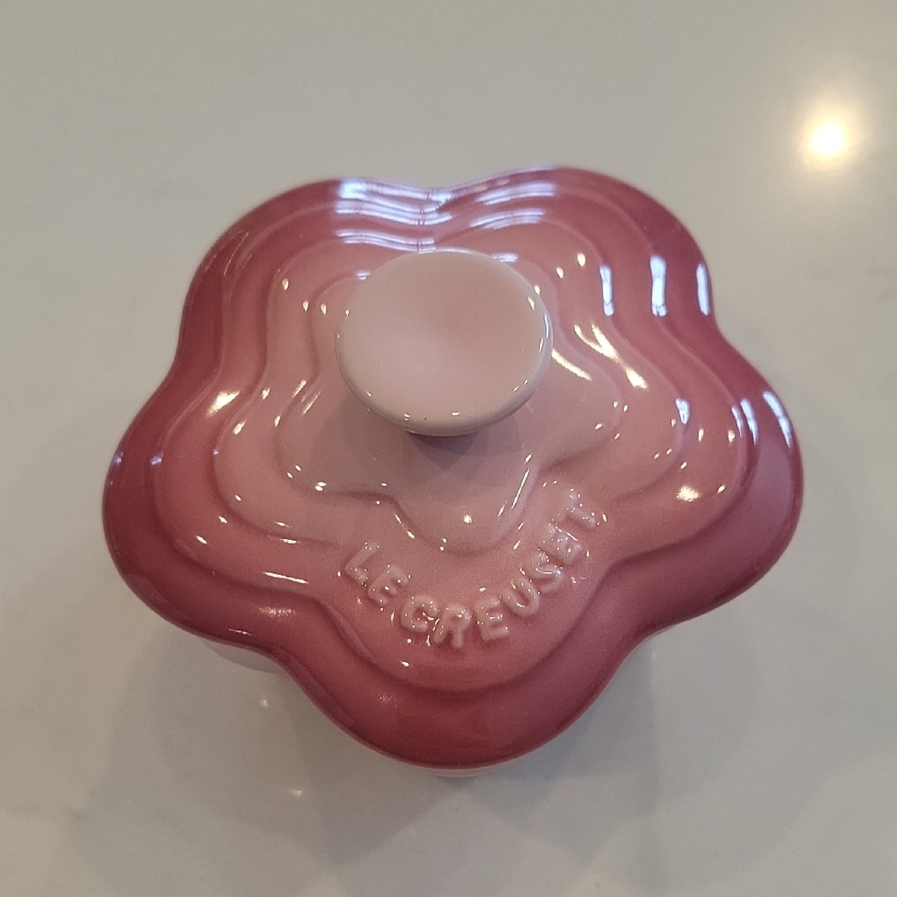 Rose Quartz Le Creuset Flower Cocotte